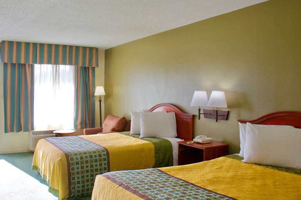 Red Roof Inn & Suites Monroe, Nc Quarto foto